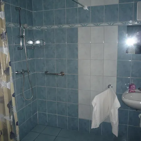 Vendégház Aba Vezér Panzió és étterem *
