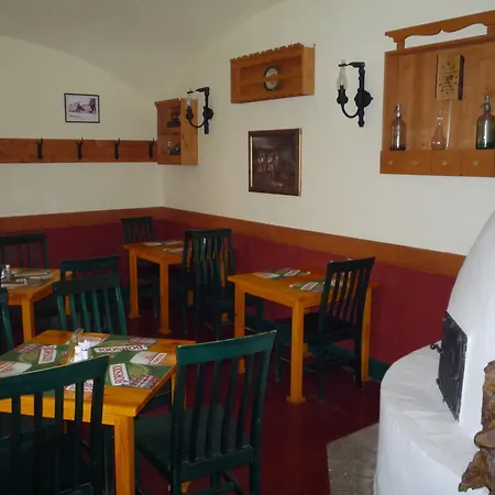 Vendégház Aba Vezér Panzió és étterem *